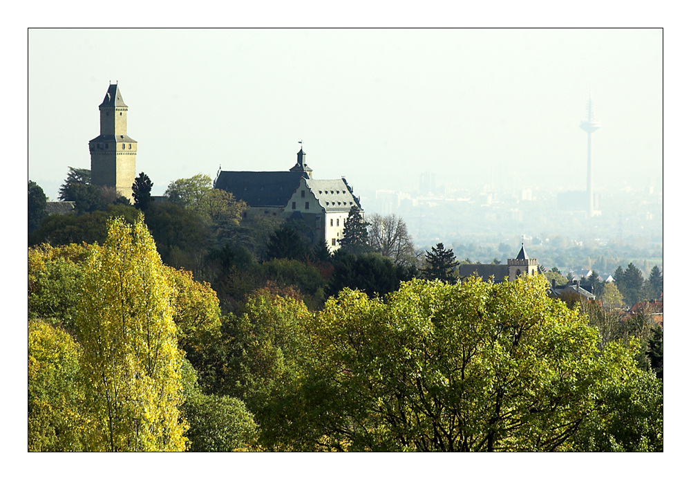 Vordertaunus und Frankfurt im Oktober