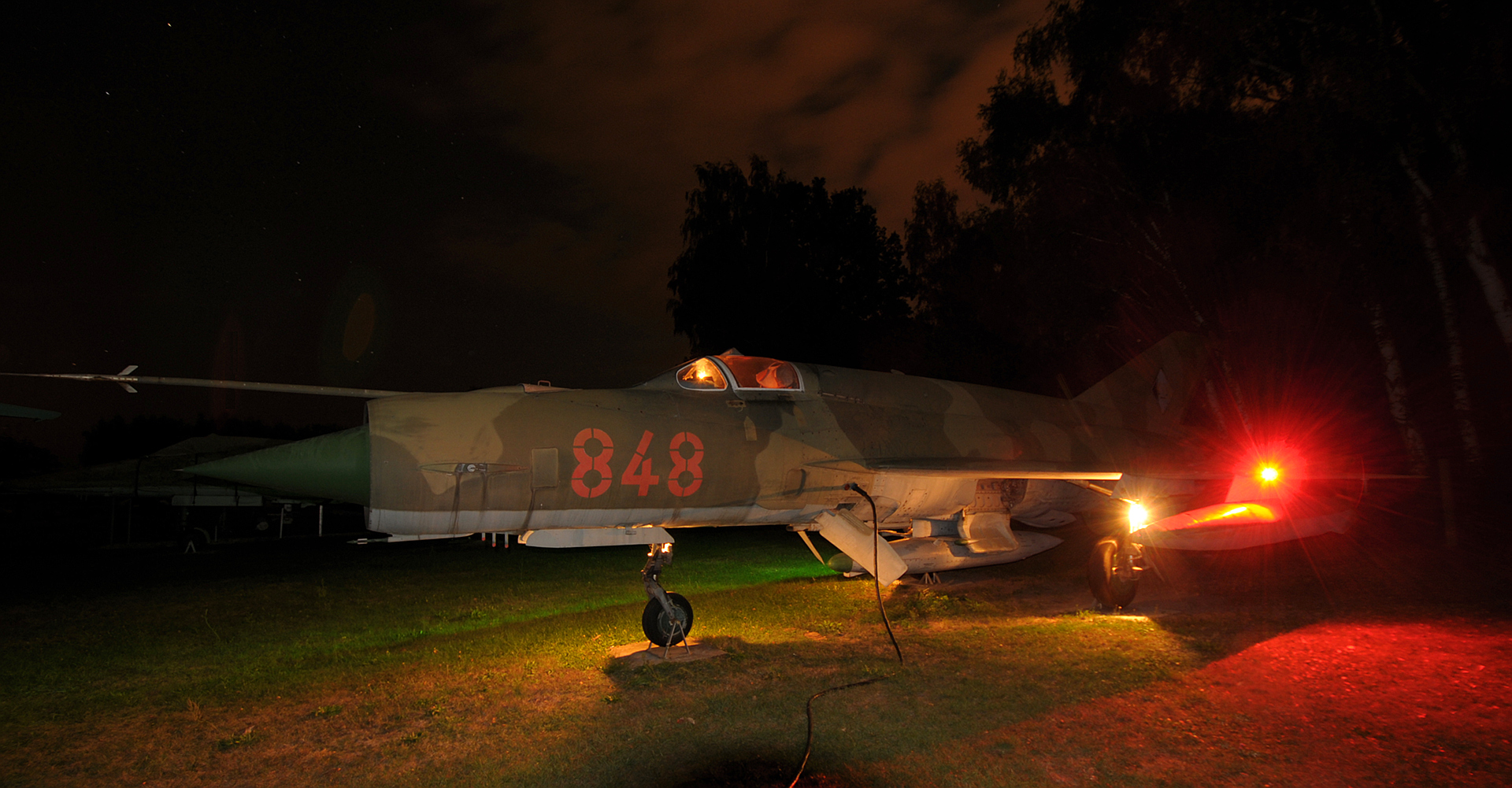 Vorflugkontrolle in der Nacht