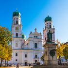 Vorplatz mit Dom in Passau