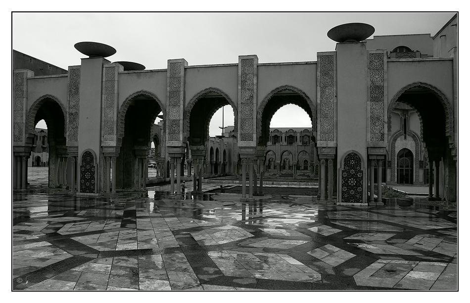 Vorplatz Moschee Hassan II