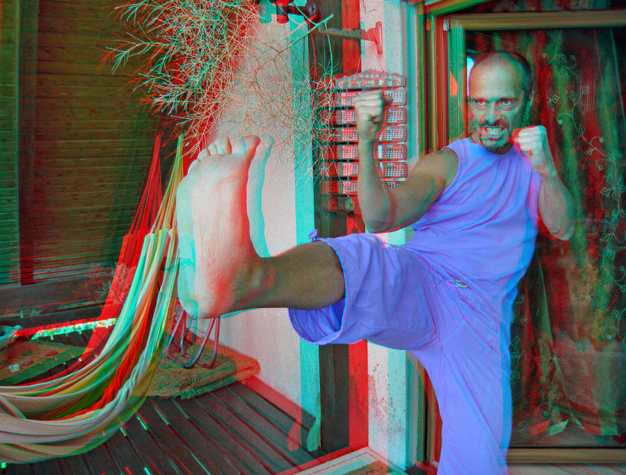 Vorsicht! (3D-Anaglyphe)