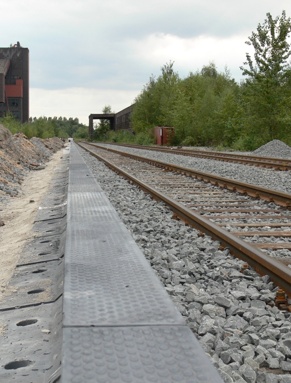 Vorsicht an der Bahnsteigkante