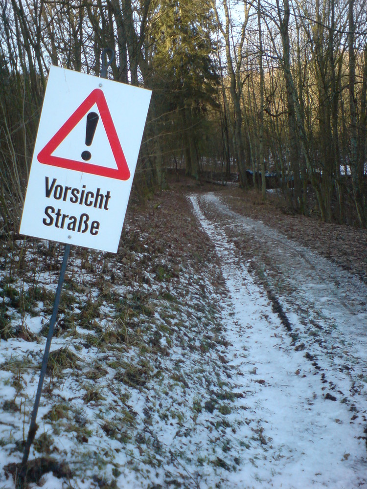 Vorsicht! Straße