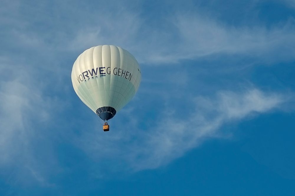 "Vorweg gehen"? Motto? Werbung? RWE?