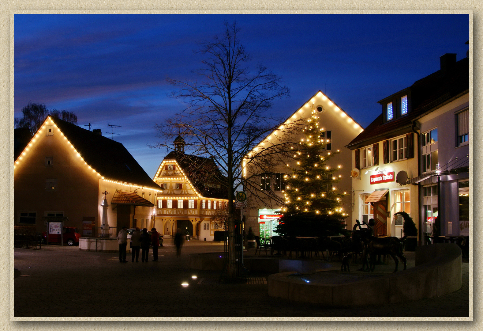 vorweihnachtlich geschmückt...