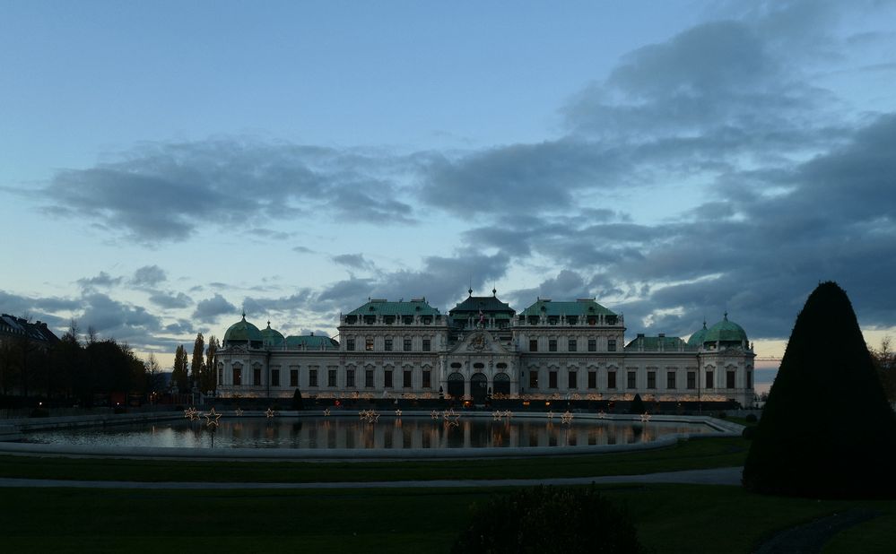 Vorweihnachtliches Oberes Belvedere