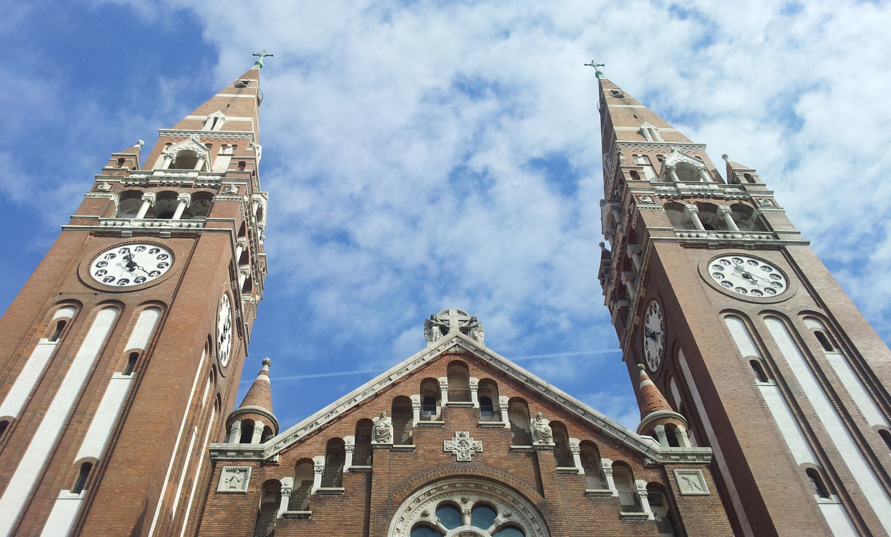 ~Votiv Kirche in Szeged ~