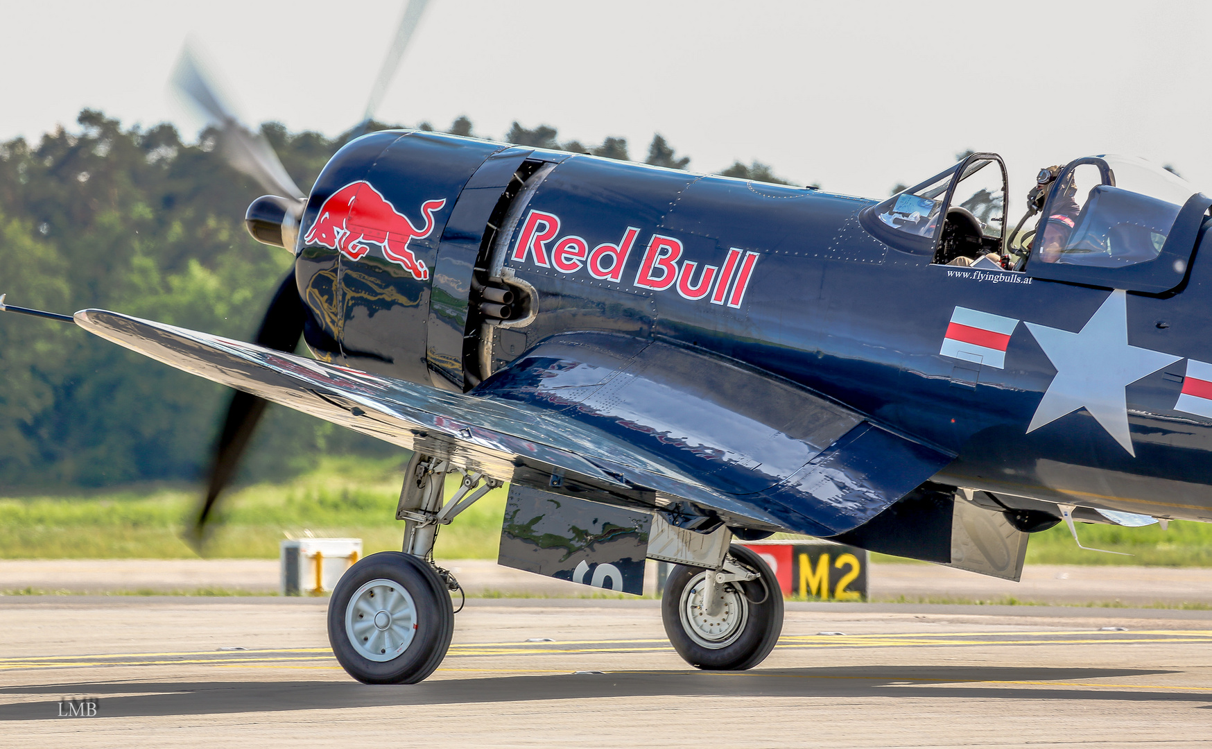 Vought F4