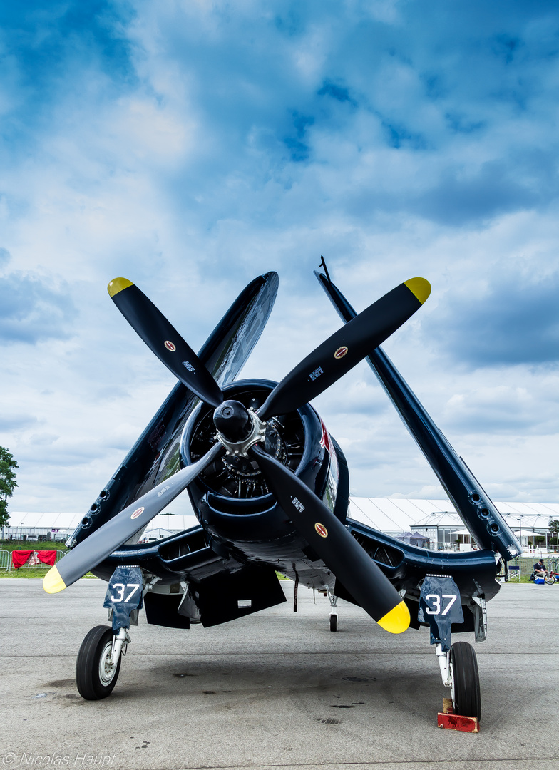 Vought F4U-F Corsair