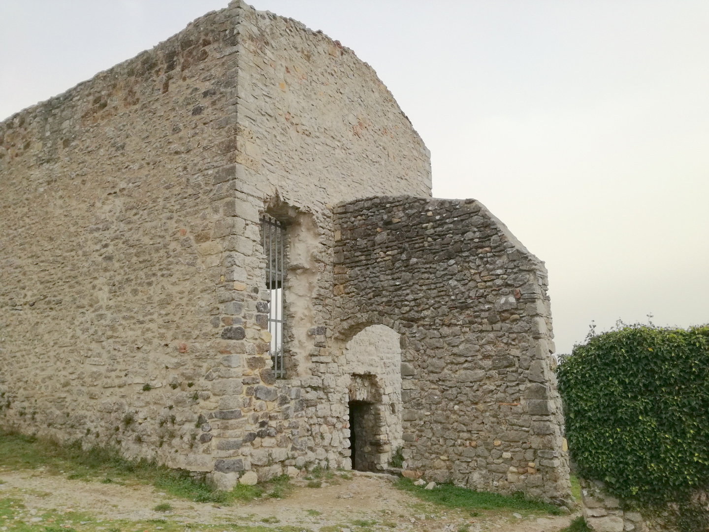 Voyage dans le temps ... Château de Tornac (Gard)