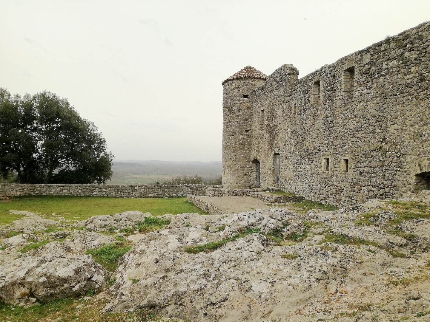 Voyage dans le temps ... Château de Tornac (Gard)