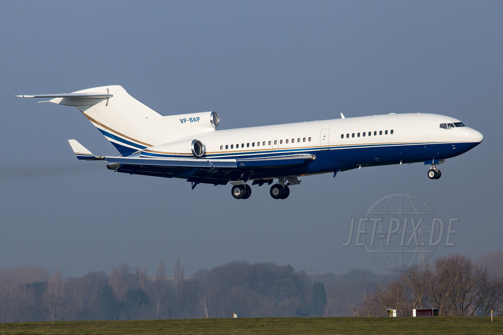 VP-BAP Boeing 727 2016.03.10 (EBLG) Lüttich