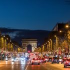 VR-Test am Champs-Élysées