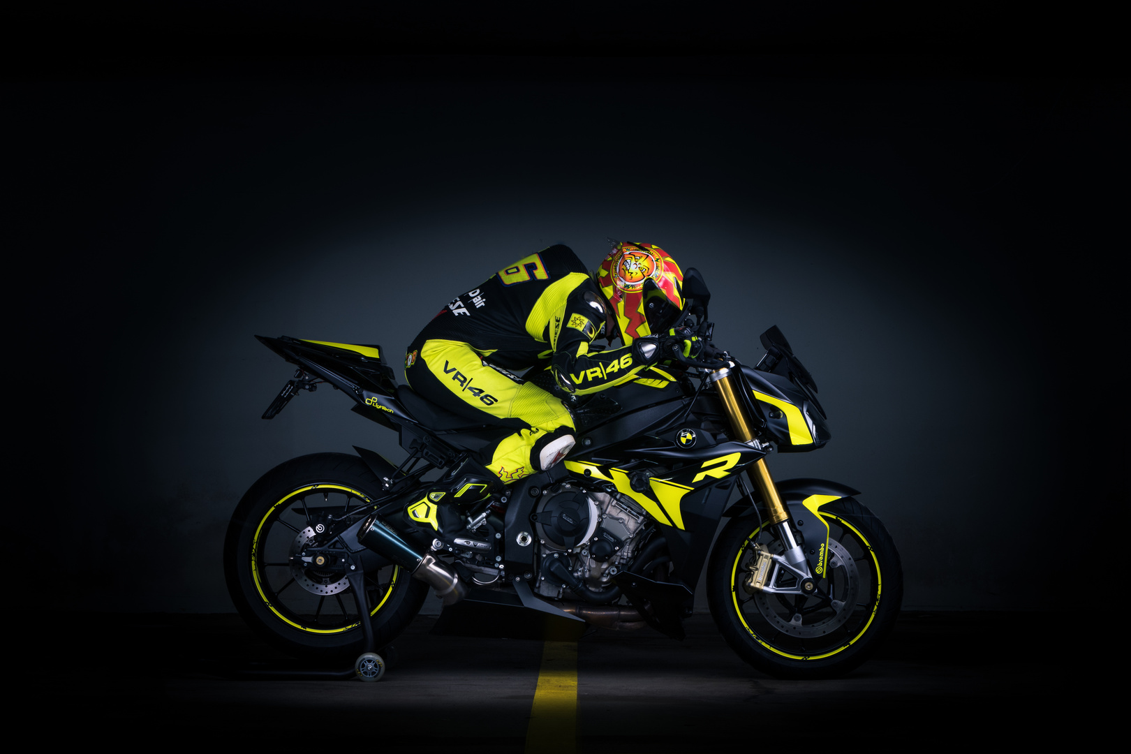 VR46 go´s Neon