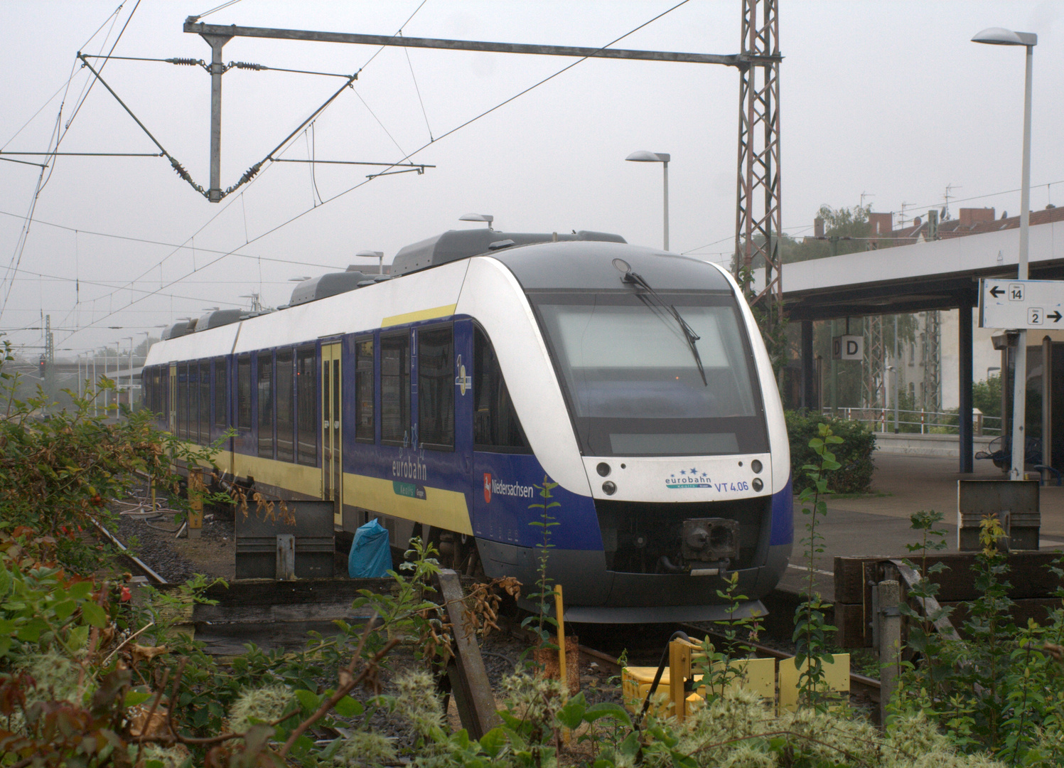 VT 4 06 in Hildesheim - im Regen stehen gelassen