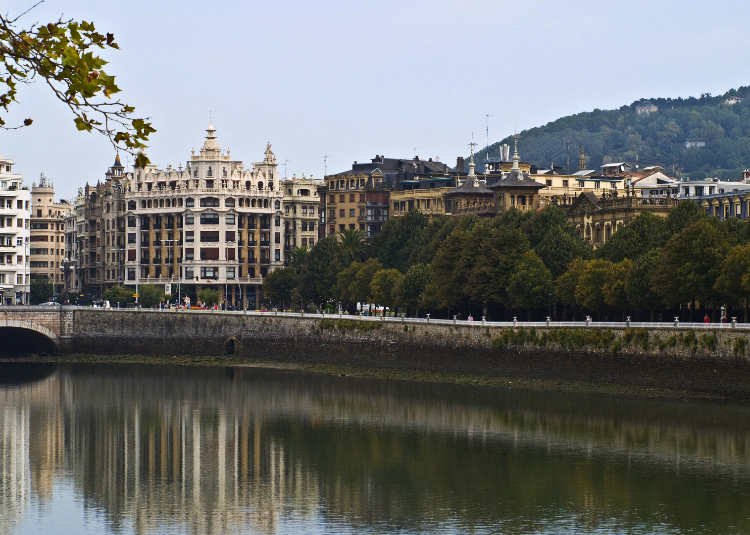 Vue de la rive droite de l’Urumea - San Sebastian - Sicht auf den rechten Ufer von dem Urumea-Fluss