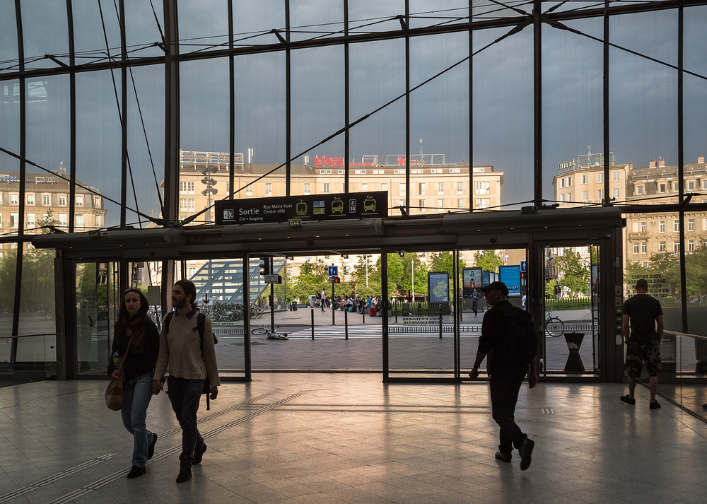 Vue de l'intérieur de la gare de Strasbourg