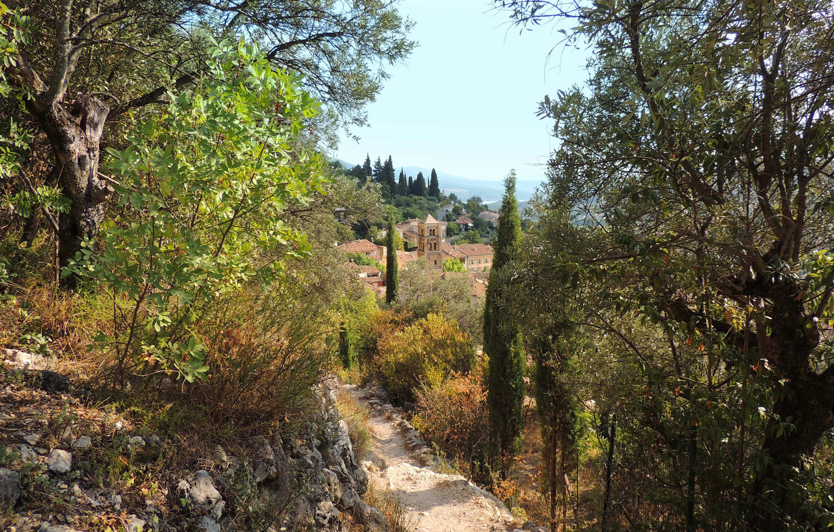 Vue de Moustiers Sainte Marie