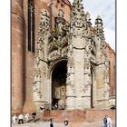 Vue d'ensemble du porche de la cathédrale d'Albi