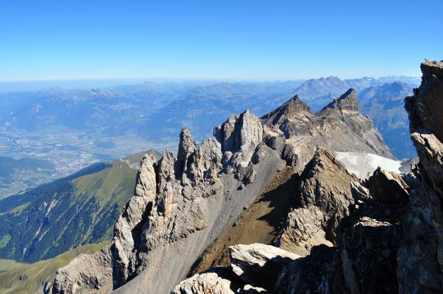 Vue depuis la Haute Cime des Dents du Midi