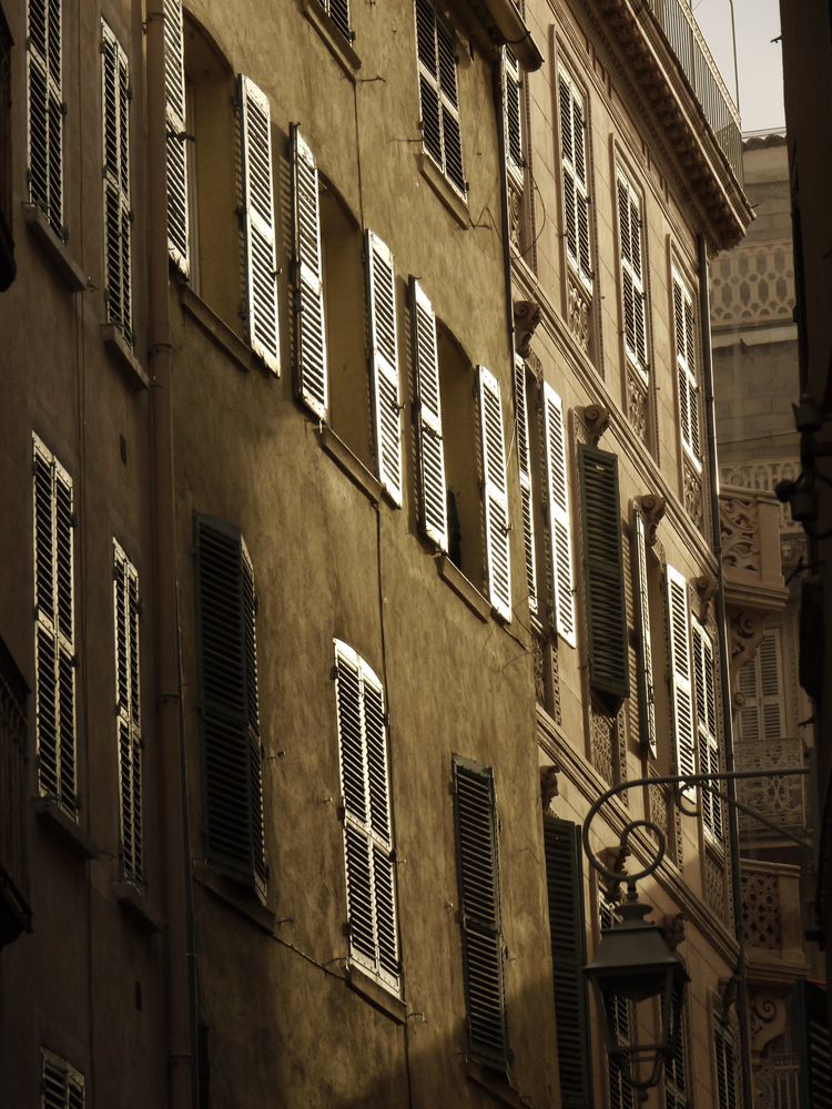 Vue d'une rue de Toulon