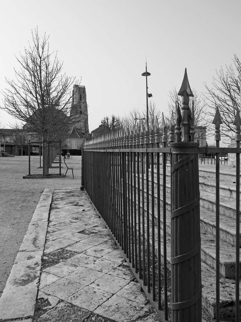 Vue sur la Cathédrale Saint-Gervais-Saint-Protais