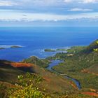 Vue sur la côte sud-est calédonienne et l’embouchure de la rivière Yaté