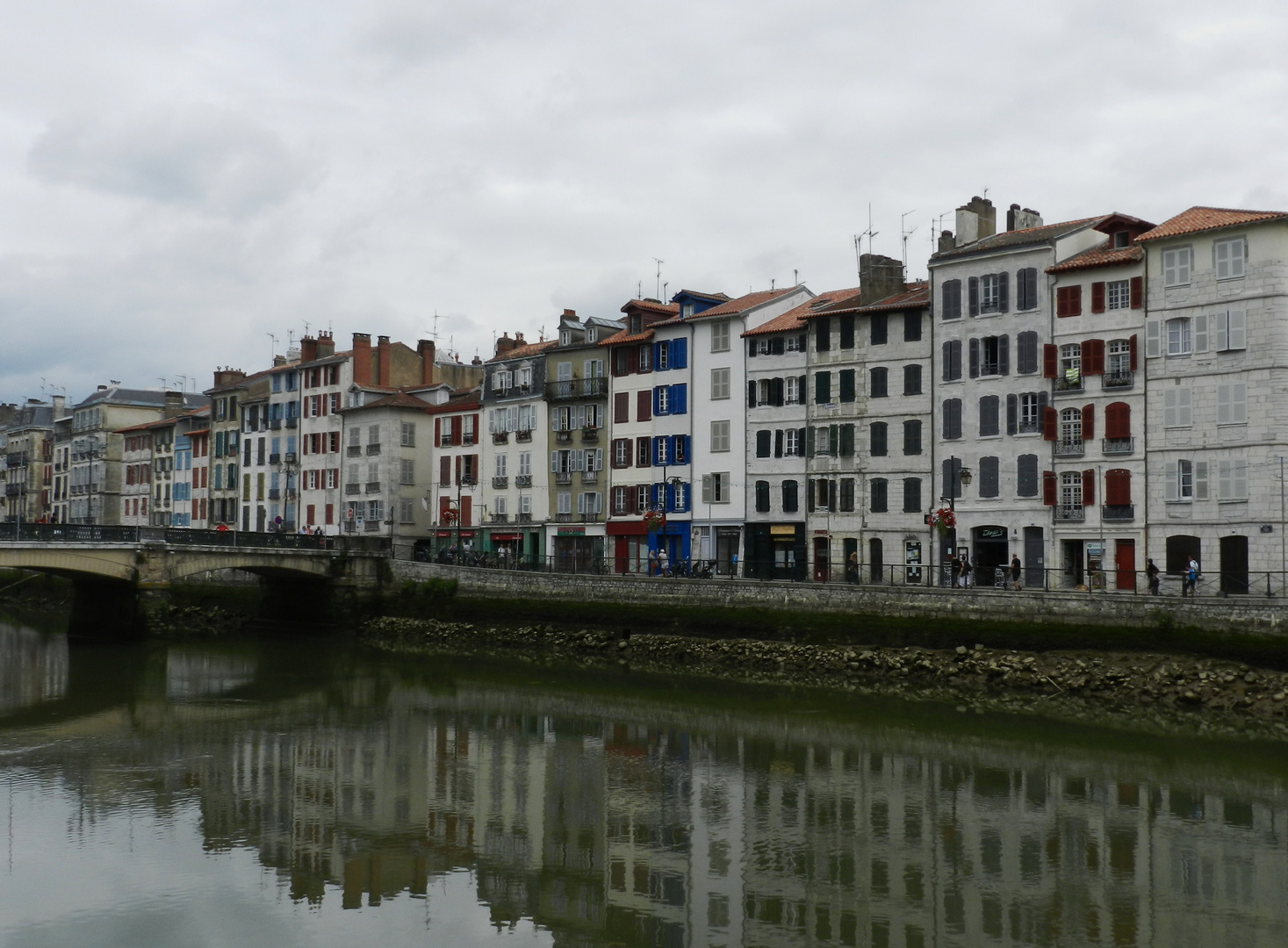 vue sur la nive à Bayonne !!!