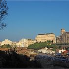 Vue sur le Port des Pêcheurs et l’Eglise Sainte-Eugénie