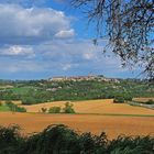 Vue sur Lectoure au printemps