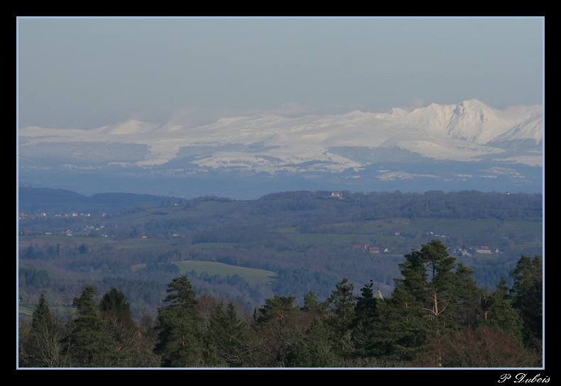 vue sur les Monts du Cantal