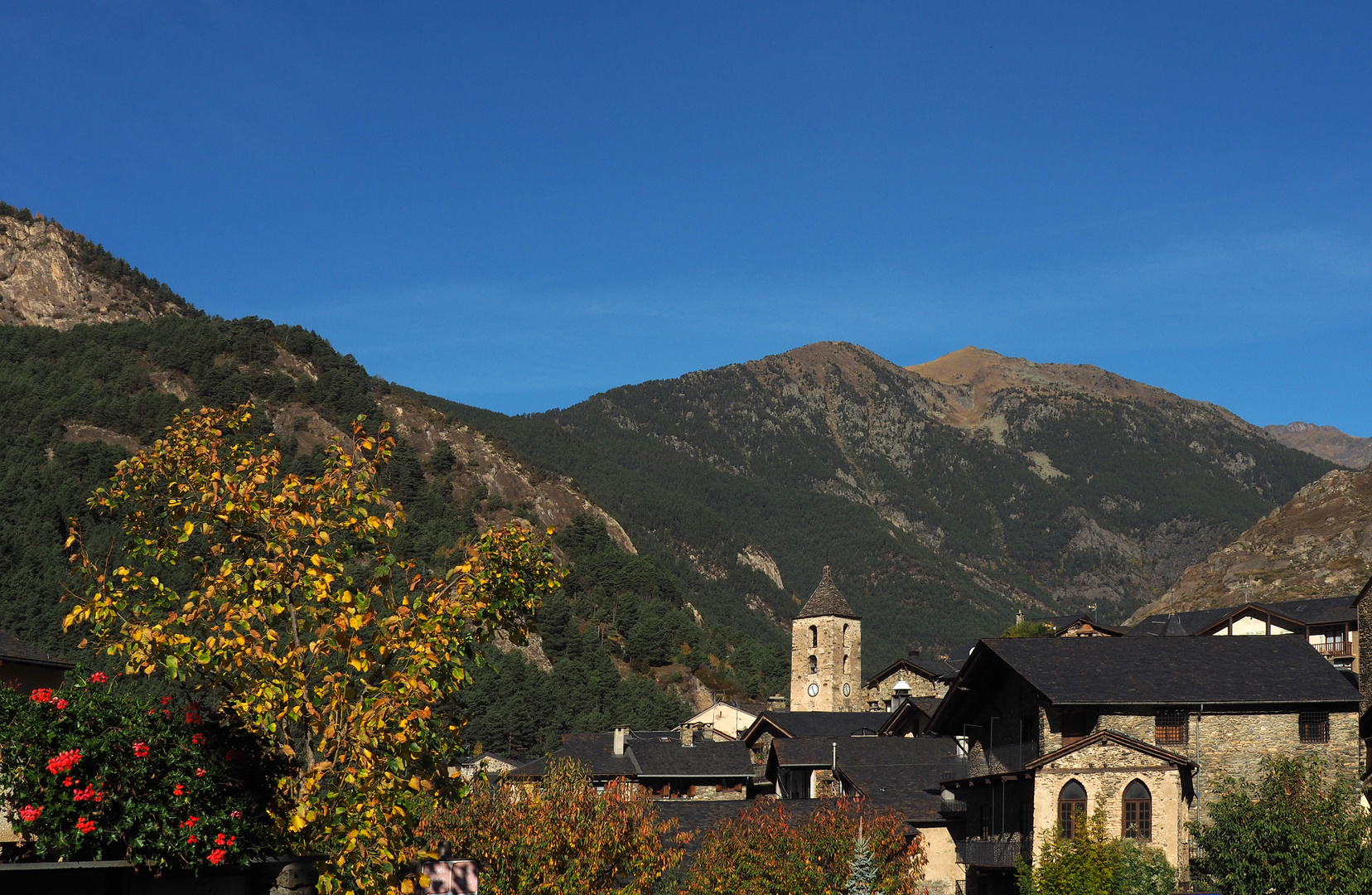 Vue sur Ordino  -  Andorre