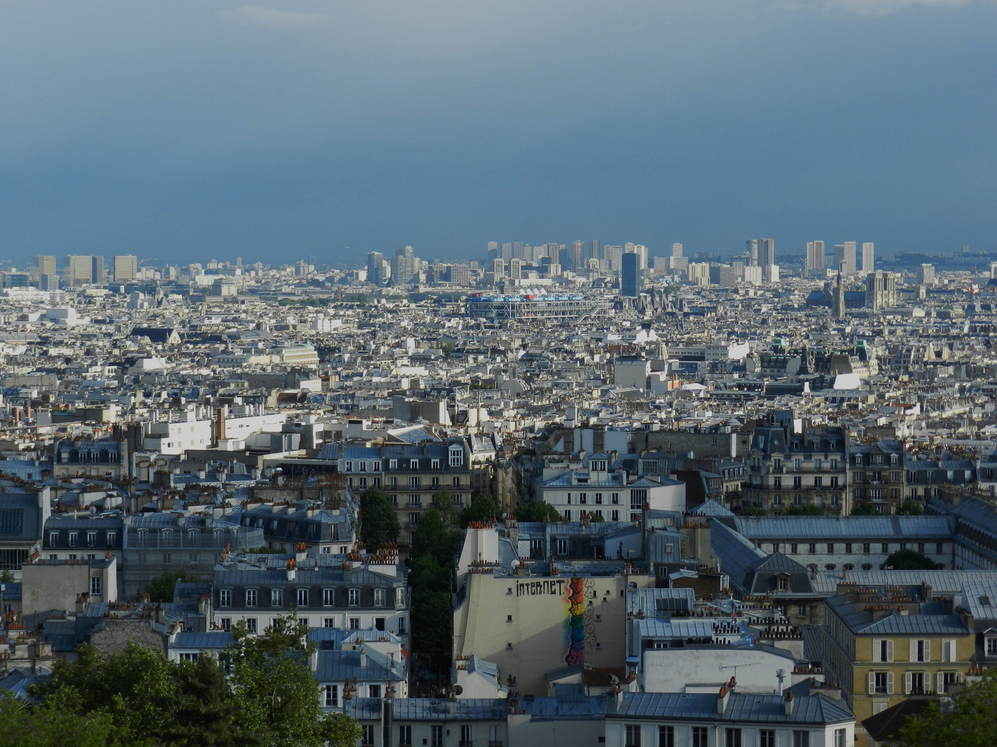 vue sur paris....... Beaubourg.....