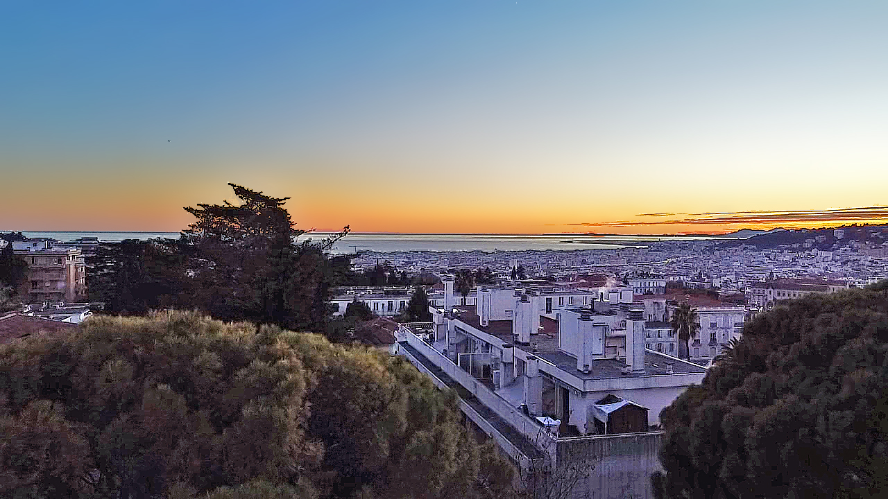 Vue vers la mer à partir de Cimiez 