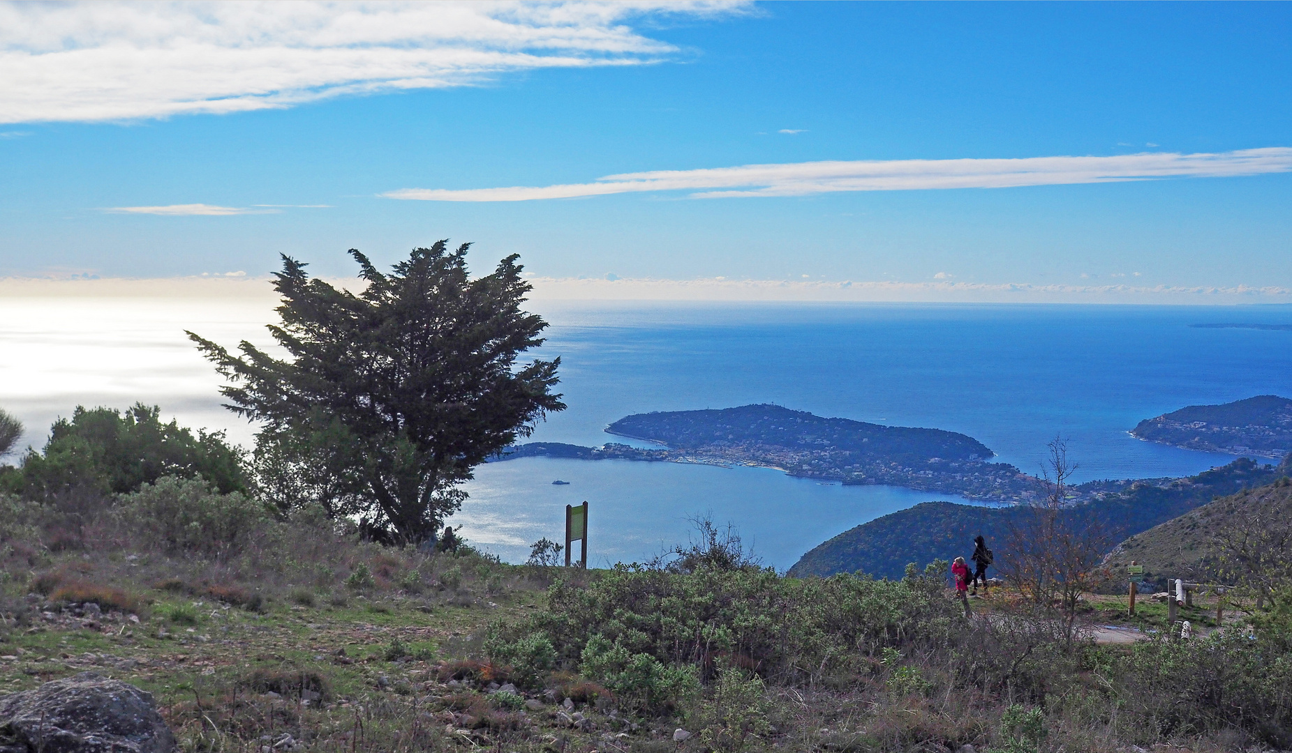 Vue vers le Sud-ouest à partir du Col d’Eze