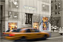 VUITTON 5th Ave