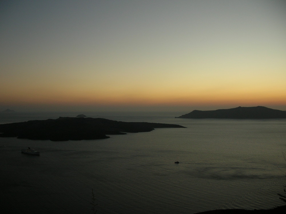 vulcano al tramonto