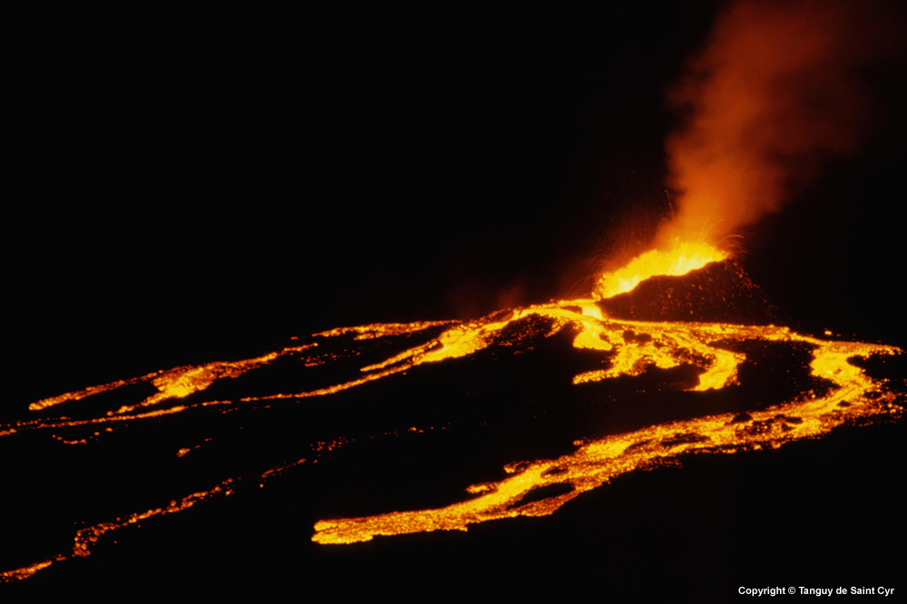 Vulcano della Fournaise 01