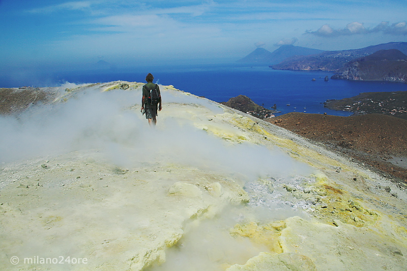 Vulcano, hochaktiver Vulkan der Liparischen (Äolischen) Inseln