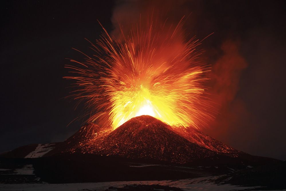 Vulkan Ätna Lavaexplosion Foto & Bild | natur, landschaft, etna Bilder