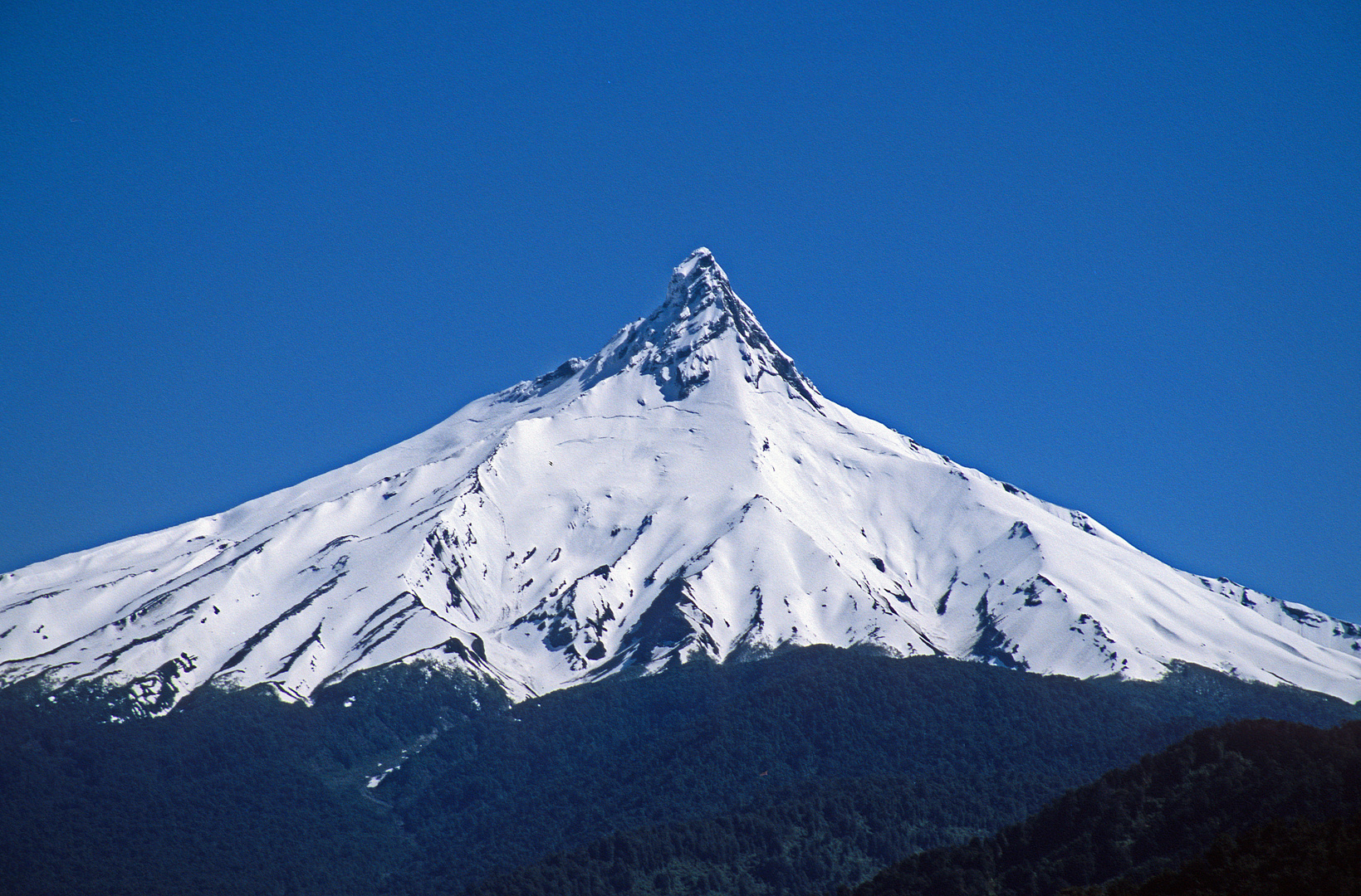 Vulkan Puntiagudo (2.493 m), Chile