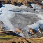 Vulkanasche-Zeichnung im Gletschereis