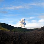 Vulkanausbruch in der Ferne auf Java