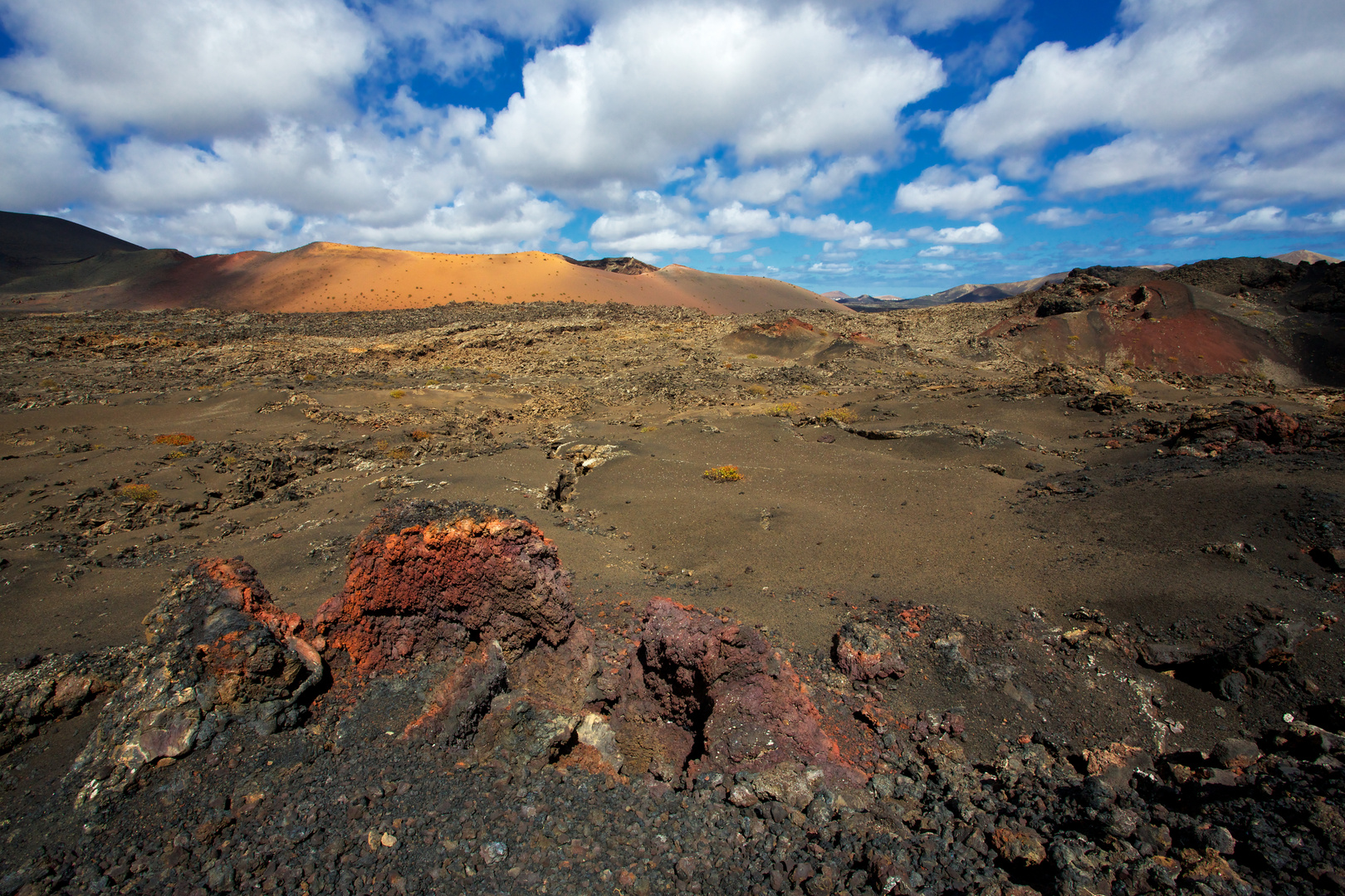 Vulkane im Timanfaya Gebirge, Lanzarote 2013