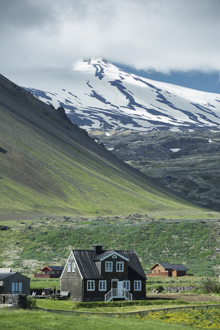 Vulkane Island; Snæfellsjökull