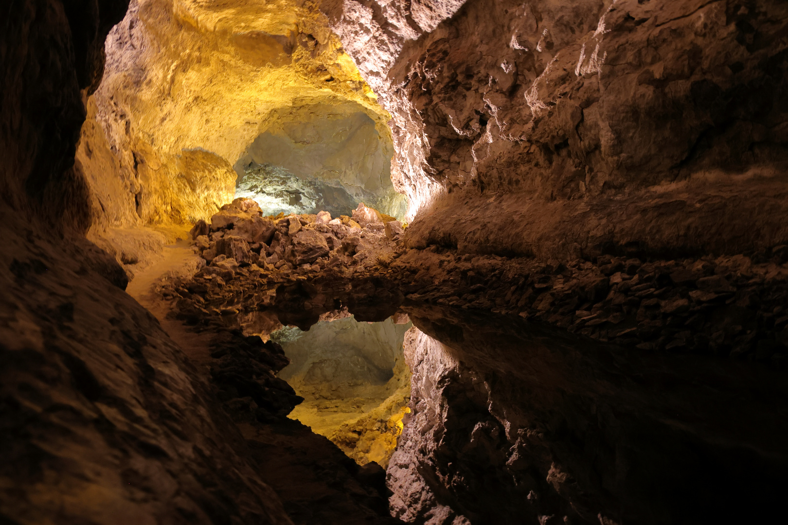  Vulkanisches Höhlensystem Cueva de los Verdes