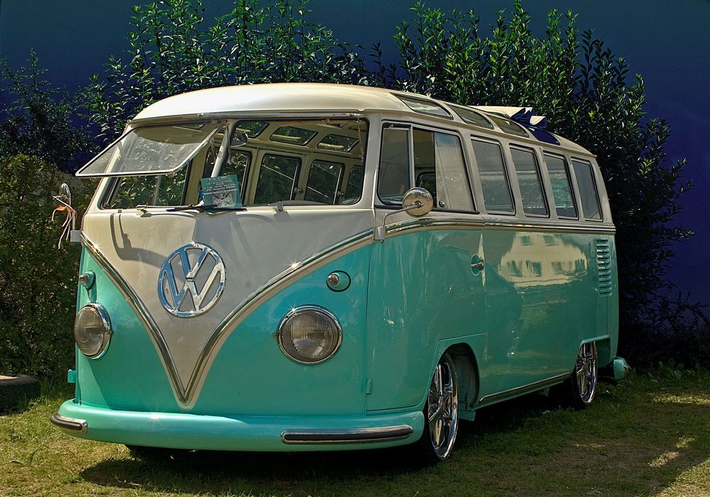 VW Bully T1 Samba Bus