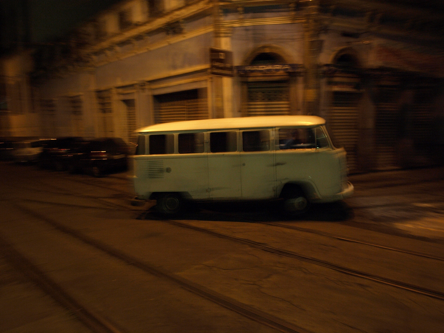 VW Bus - aktuelles Modell in St. Teresa, Rio de Janeiro ...