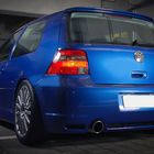 VW Golf IV R32