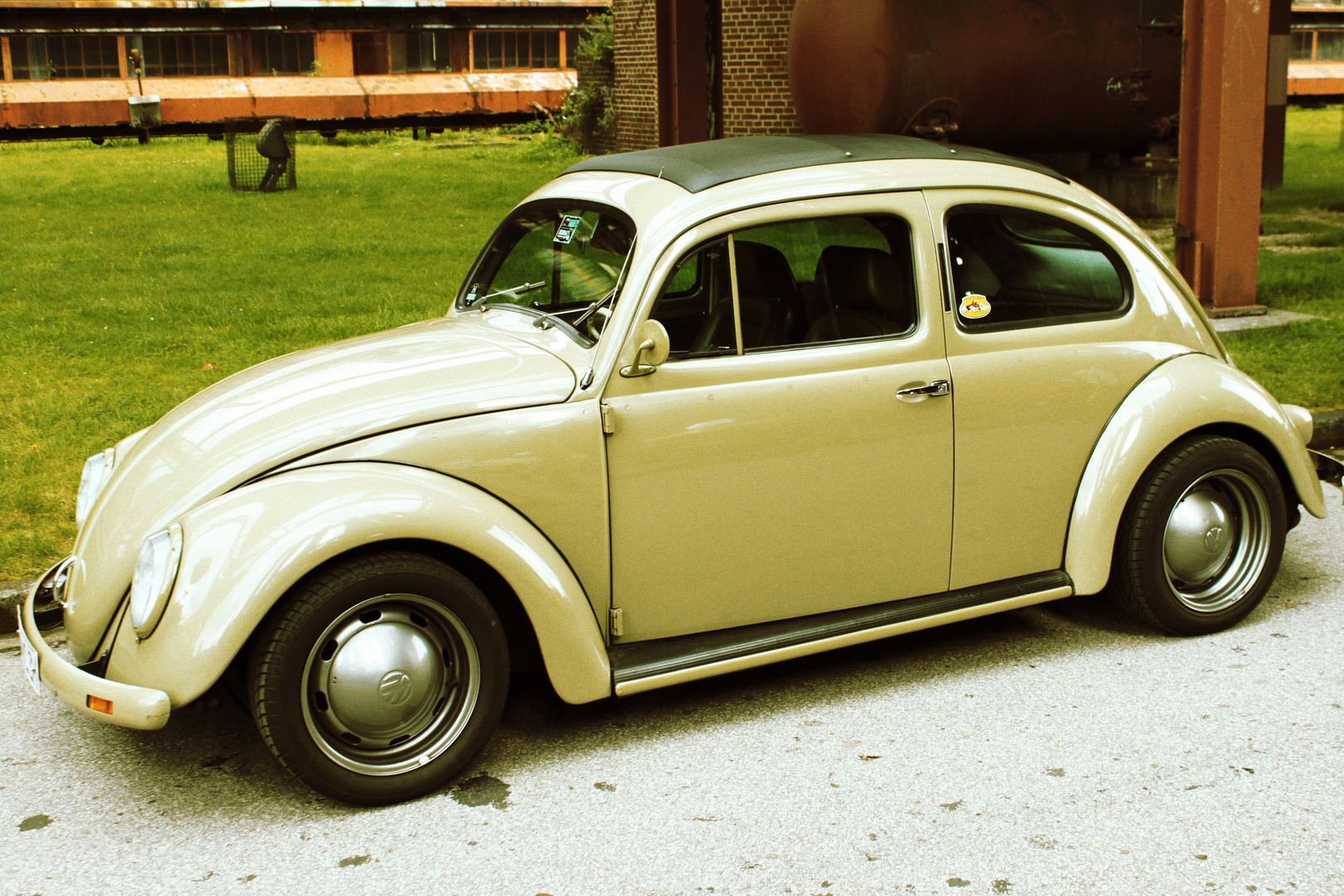 VW Käfer beim Oltimertreffen Zollverein